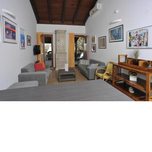Holiday House Lena