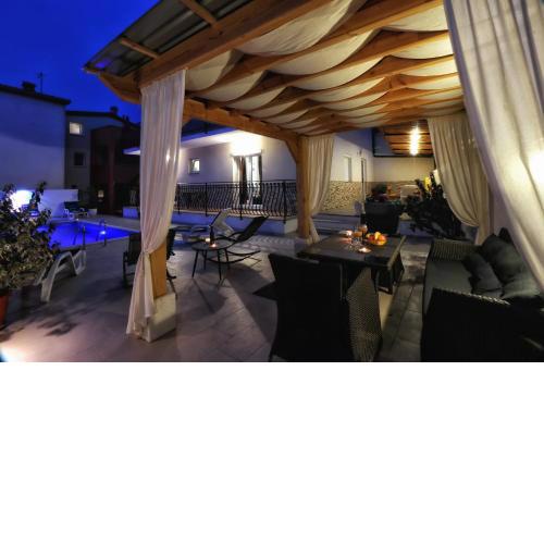 Holiday House Pudarica