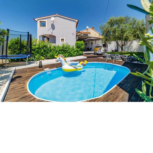 Holiday House Ulika