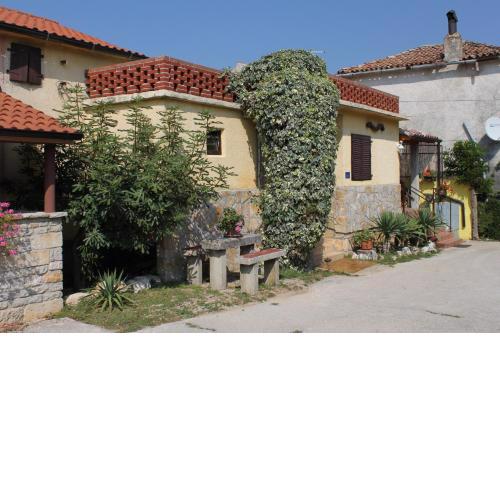 Holiday house with a swimming pool Rakotule, Central Istria - Sredisnja Istra - 7071