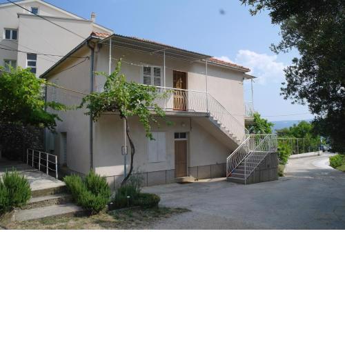 Hostel Guesthouse Mira