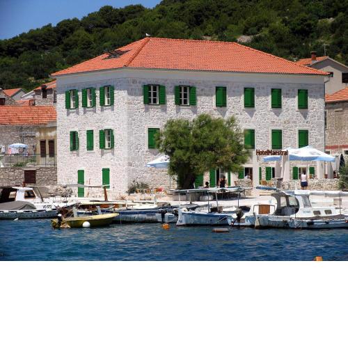 Hotel Maestral