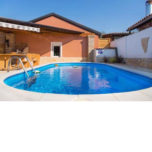 House and Apts. in Cancini/Istrien 35642