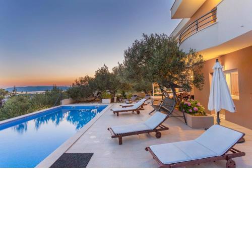House Arija