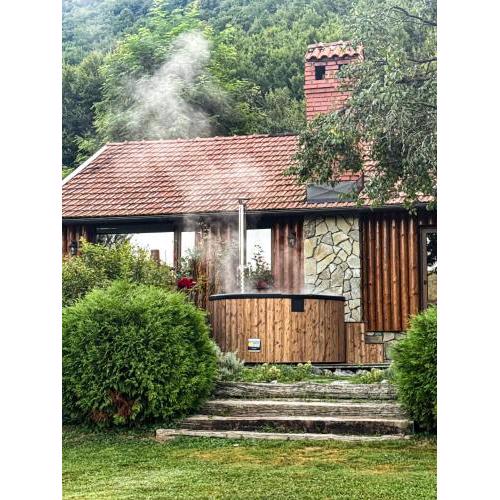 House Arupium - HOT TUB