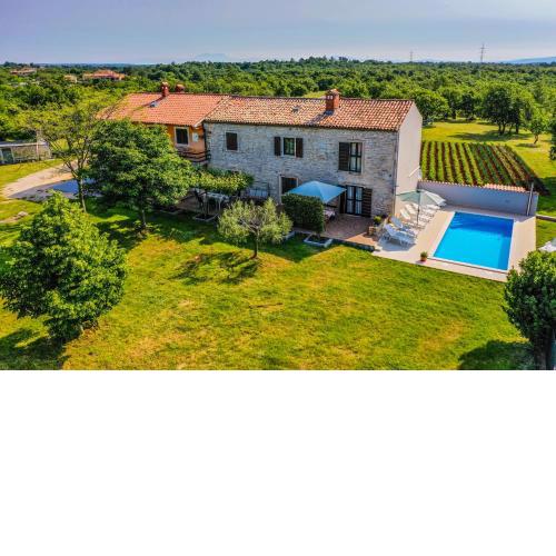 House Gracijela, village Bulići