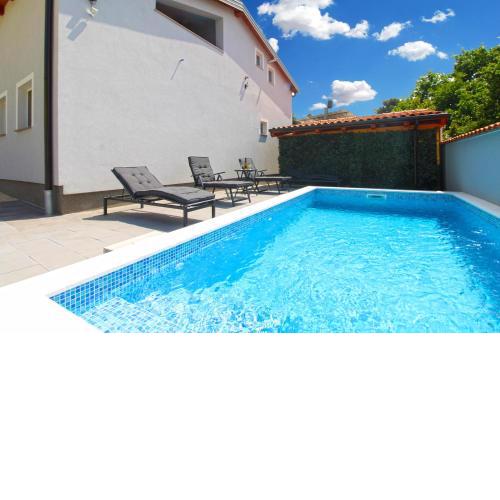 House Katarina 2212
