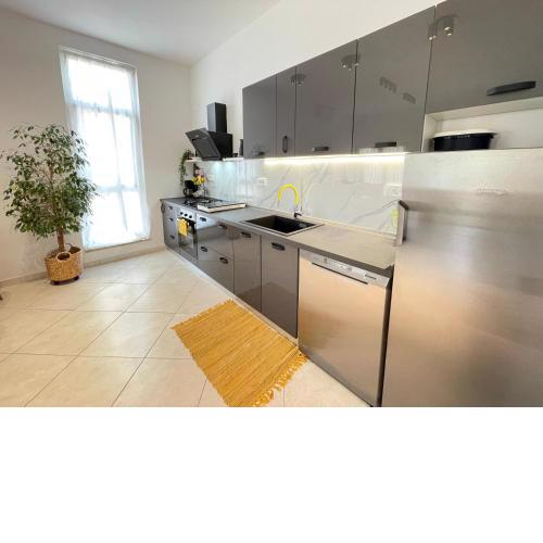 House Runa Porec