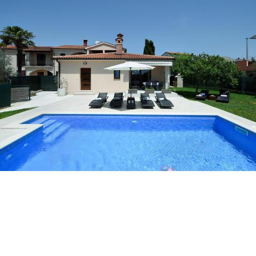 House Vedran 1125