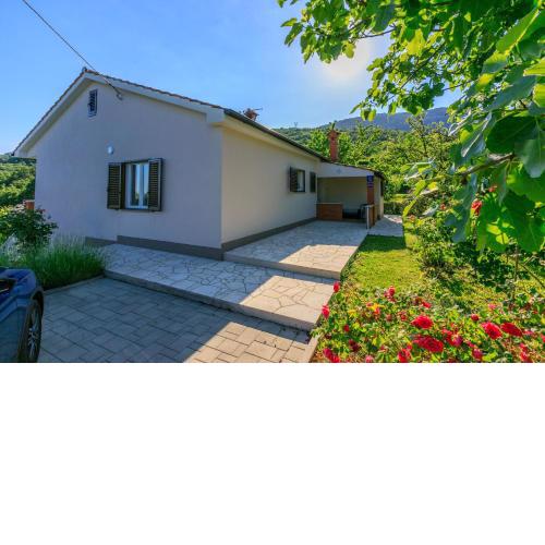 House Vicky