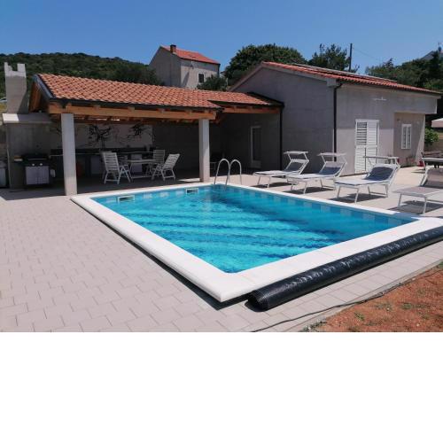 House with pool