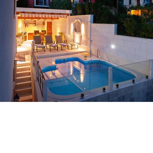 Idyllic villa Marieta with private pool and unforgettable view