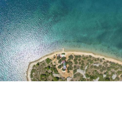 Isolated apartments with a swimming pool Cove Modrave, Sibenik - 20191