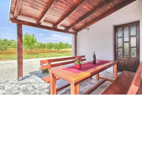Komfortables Haus im Olivenhain