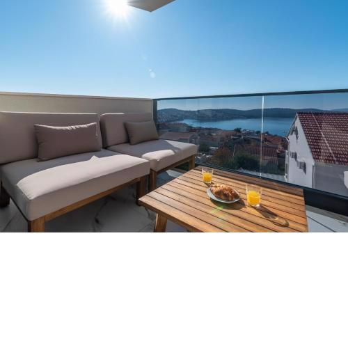 Lavender Tree - Luxury Apartments