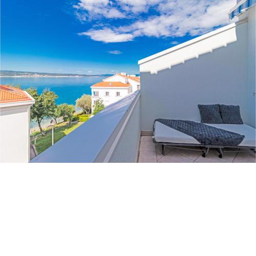 Lovely Apartment In Selce With Wifi