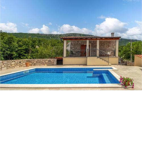 Lovely Home In Barci With Outdoor Swimming Pool