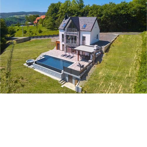 Lovely Home In Bedenica With Jacuzzi