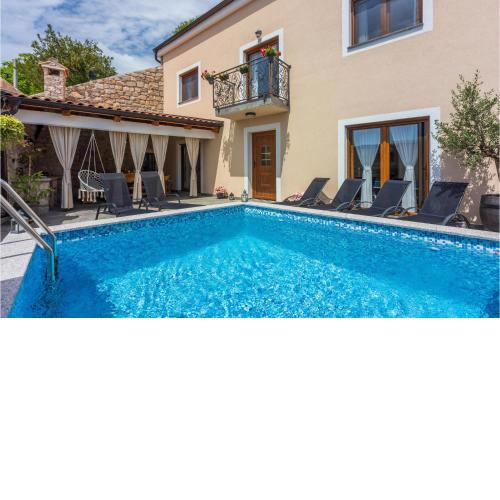 Lovely Home In Grizani With Kitchen