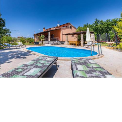 Lovely Home In Kacana With Kitchen