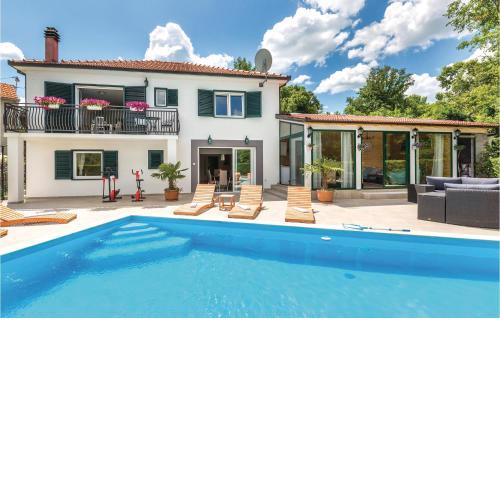 Lovely Home In Kamenmost With Wifi