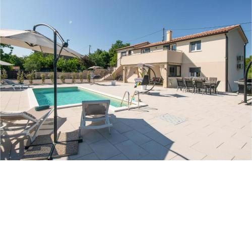Lovely Home In Labin With Kitchen