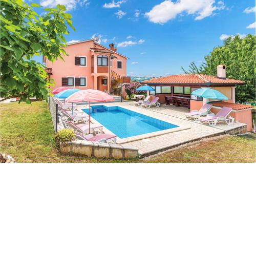 Lovely Home In Labin With Wifi