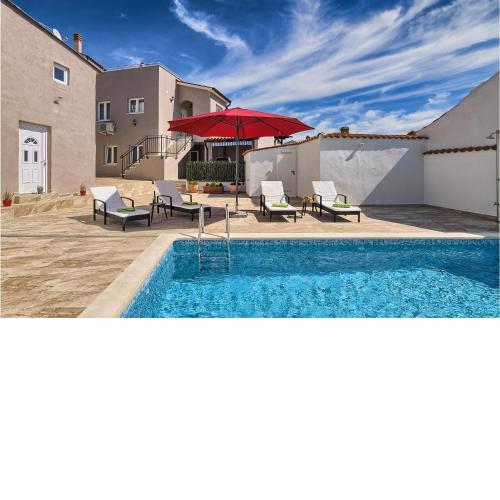 Lovely Home In Liznjan With House Sea View