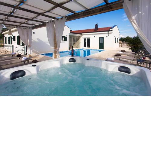 Lovely Home In Lovrec With House A Panoramic View