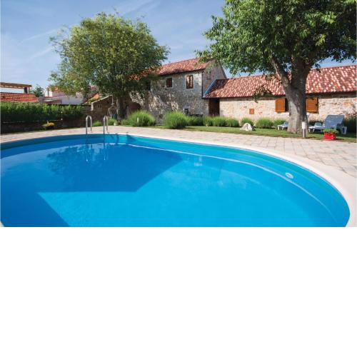 Lovely Home In Lozovac With Wifi
