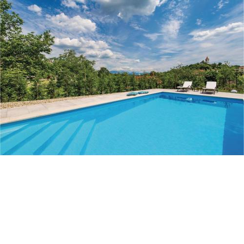 Lovely Home In Matulji With Outdoor Swimming Pool