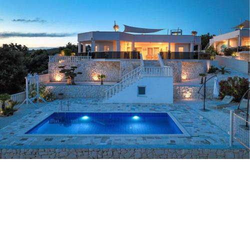 Lovely Home In Sevid With House Sea View