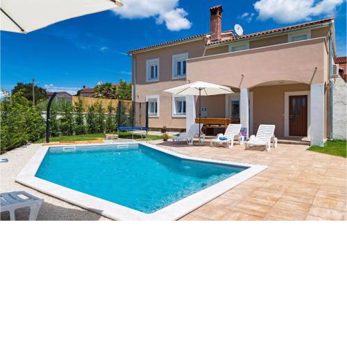 Lovely Home In Stokovci