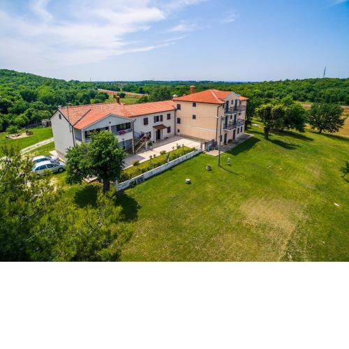 Lovely House LINDI in Poreč