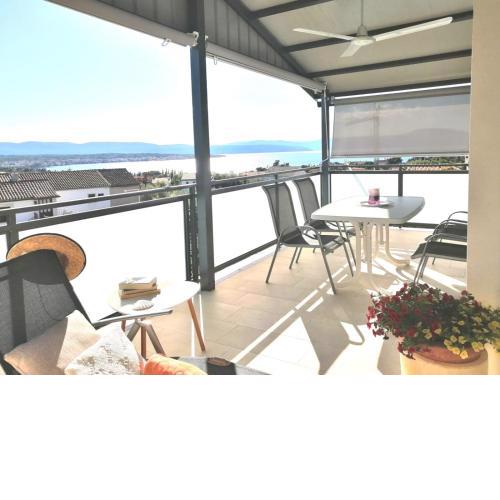 Lovely Sea View House in Malinska Island Krk