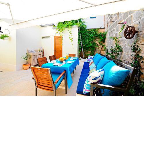 Luxury Apartment Dvor