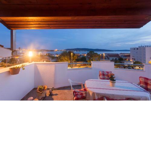 Luxury Apartment Lada with a SeaView