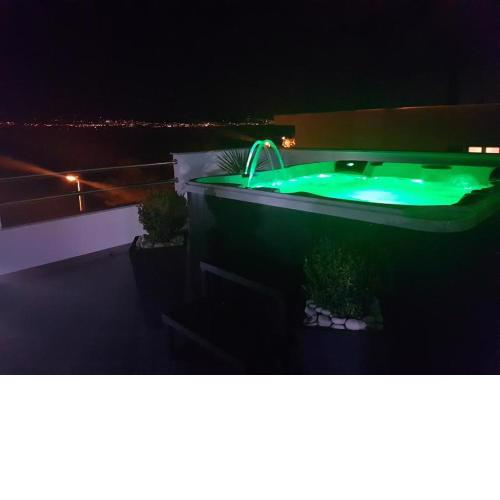 Luxury apartment MaLea