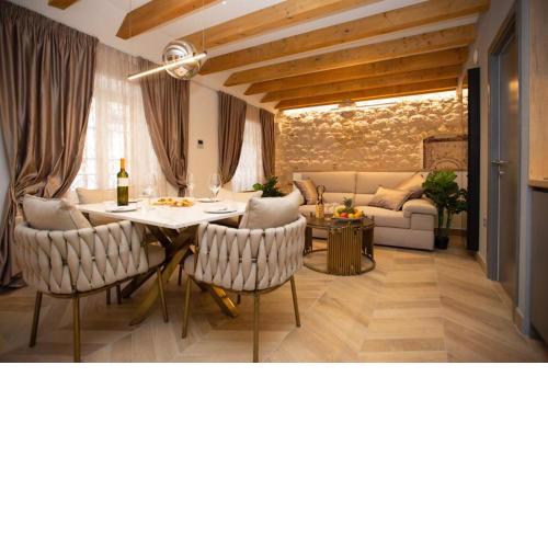 Luxury Apartments Lilly 2