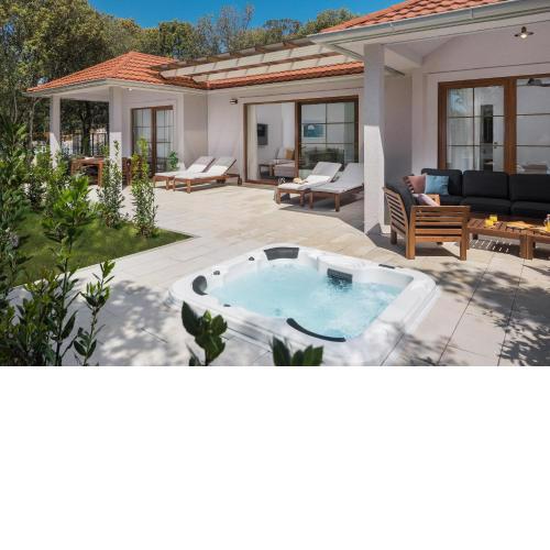Luxury Glamping Bay Villas Porto Bus
