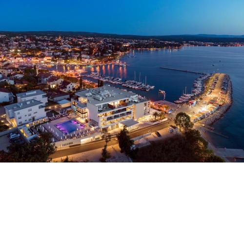 Luxury Hotel Riva