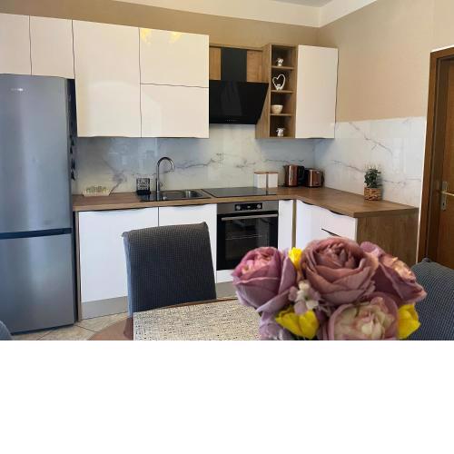 Luxury sea view apartment 20 m from the sea