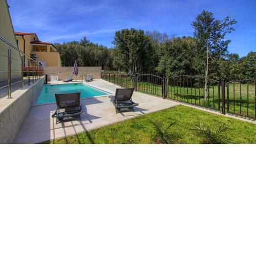 Luxury Vila compelx Aurora-Mar with 2 pools and 8 bedrooms, 200m from the beach - WiiBuk