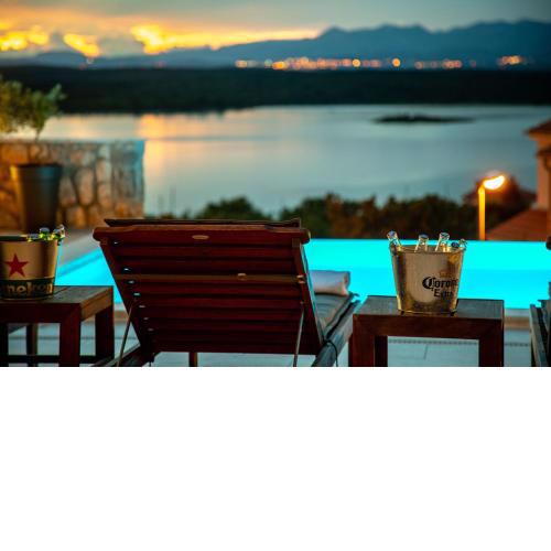 Luxury Villa Allen with Pool