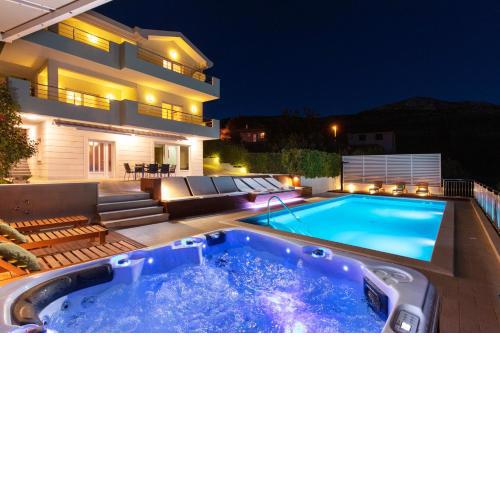 Luxury Villa Lovric with private heated pool, Jacuzzi, Sauna and private tavern