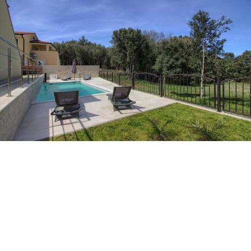 Luxury villa Mar with pool 200m from the beach and restaurants