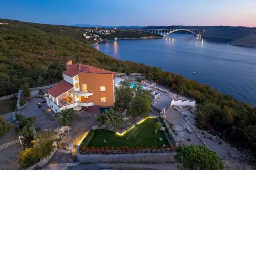 Luxury Villa Oštro with pool