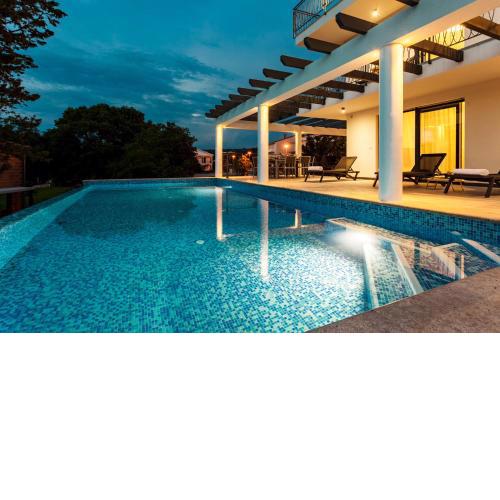 Luxury Villa Rivabel
