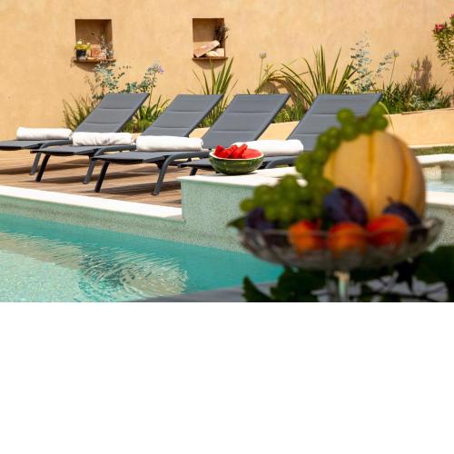 Luxury Villa Trtoja - with e-cars station