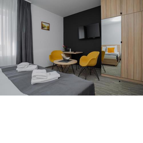 Maestro - Rooms & Resturant